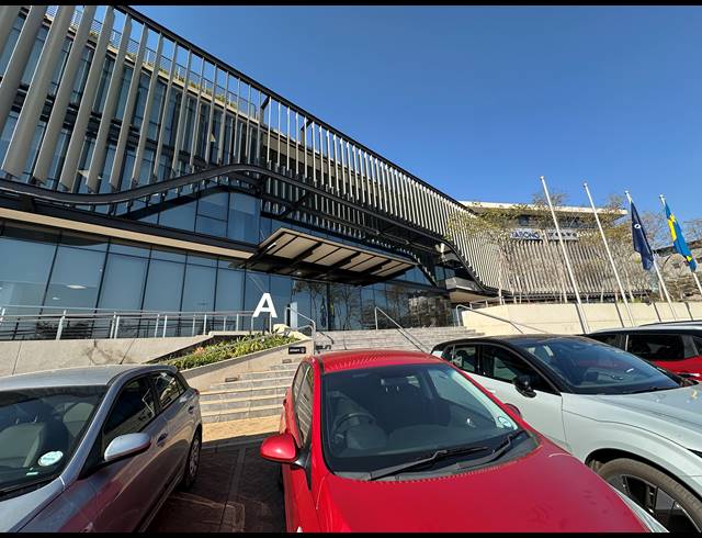 750M² OFFICE TO LET IN DORINGKLOOF